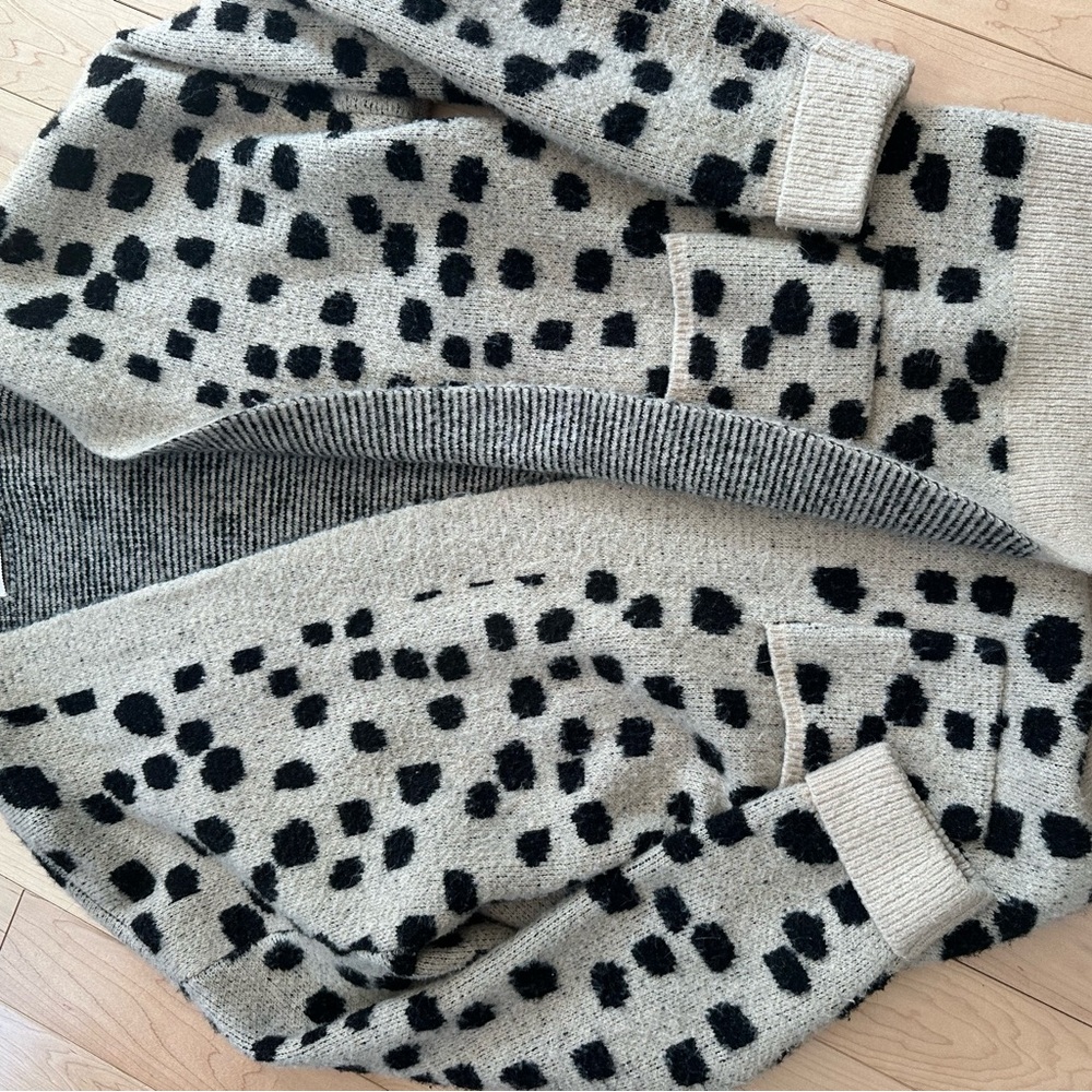 Ilse Jacobsen Spotted Sweater in Black and Tan Animal Print